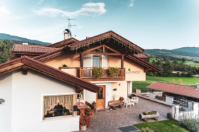 Отель Agritur Bella di Bosco  Коредо